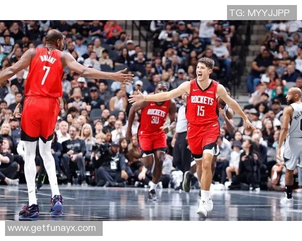 2019年5月7日火箭队对阵勇士队的精彩全场比赛录像回顾与分析